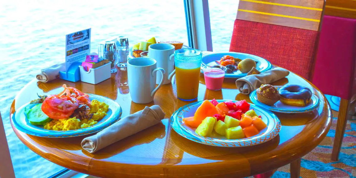 Main Dining buffet meal on Royal Caribbean Oasis of the Seas