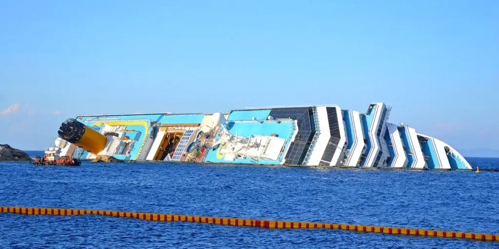 Cruise Ship sinking