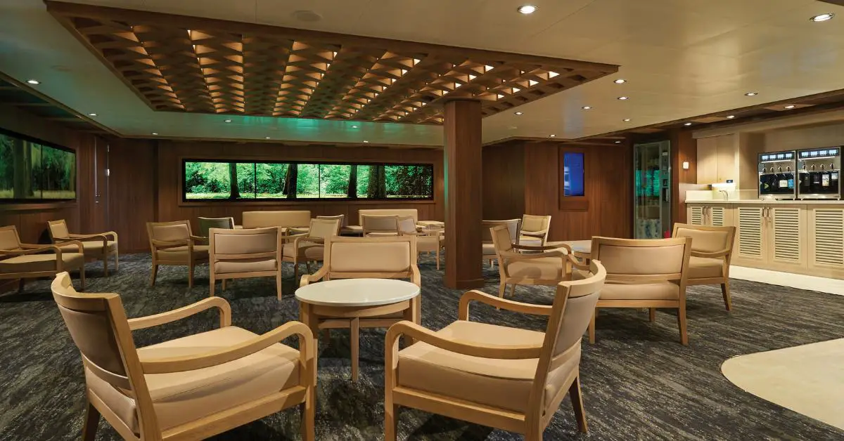 Studio Lounge on Norwegian Bliss cruise ship