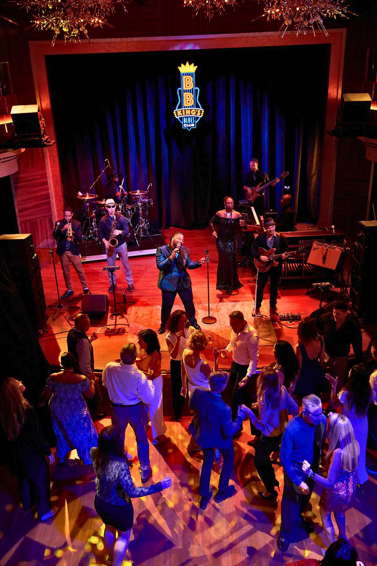 BB Kings live music on Nieuw Statendam 